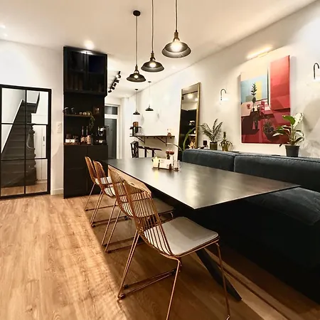 Feriehus 3 Min Walk-meir Cozy 3-4br House Antwerpen